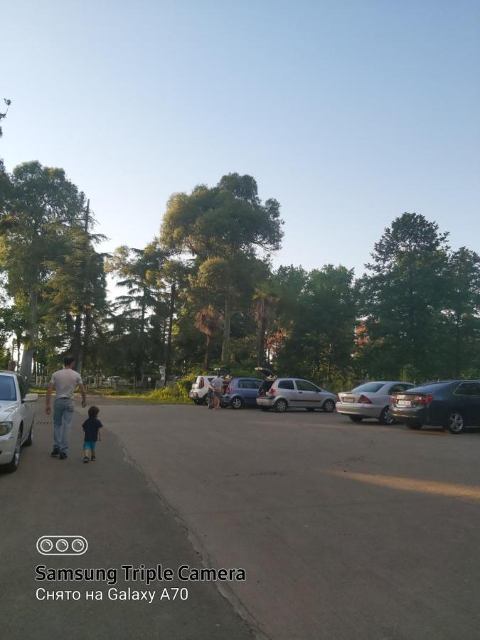 Квартира У Моря С Двумя Балконами Batumi Eksteriør bilde